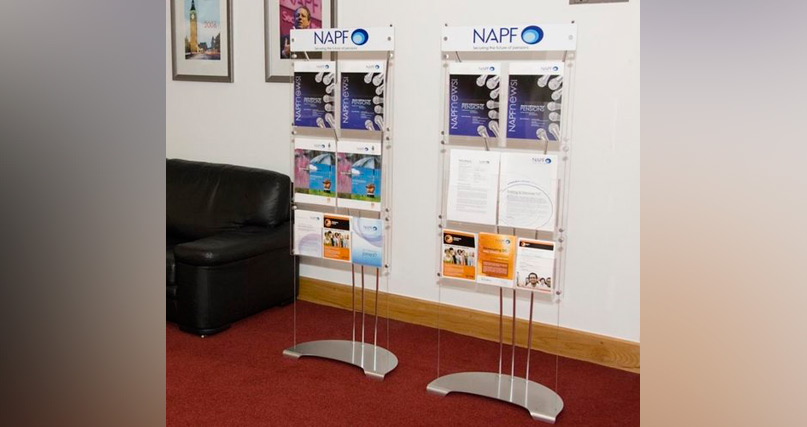 Aero Brochure Stand